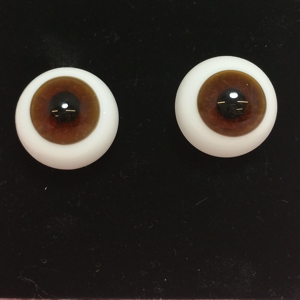 LAUSCHA GLASS HAND BLOWN  DOLL EYES IN TOPAZ VARIETY OF SIZES 